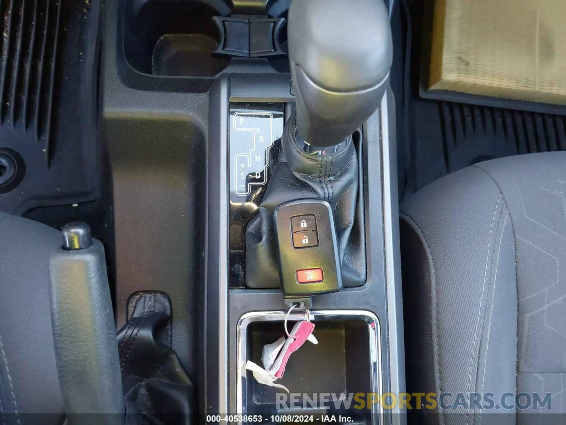 11 fotografías del automóvil dañado 3TMCZ5AN1KM274544 TOYOTA TACOMA 2019