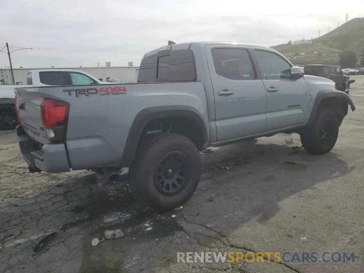 3 fotografías del automóvil dañado 3TMCZ5AN2KM192032 TOYOTA TACOMA 2019