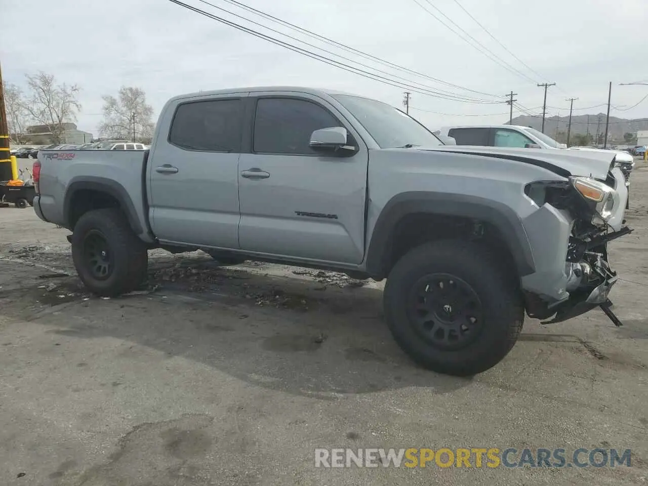 4 fotografías del automóvil dañado 3TMCZ5AN2KM192032 TOYOTA TACOMA 2019