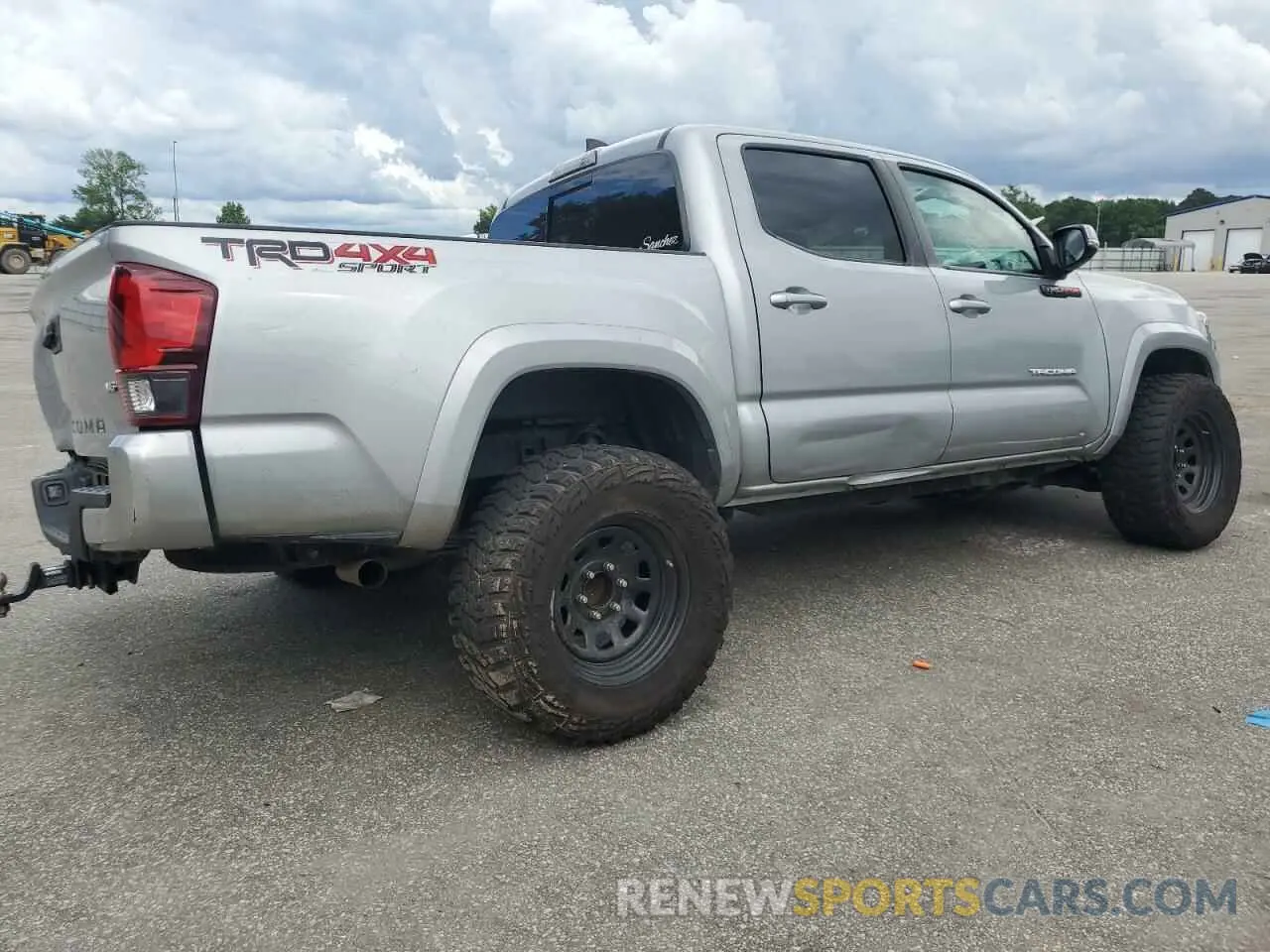 3 fotografías del automóvil dañado 3TMCZ5AN2KM193701 TOYOTA TACOMA 2019