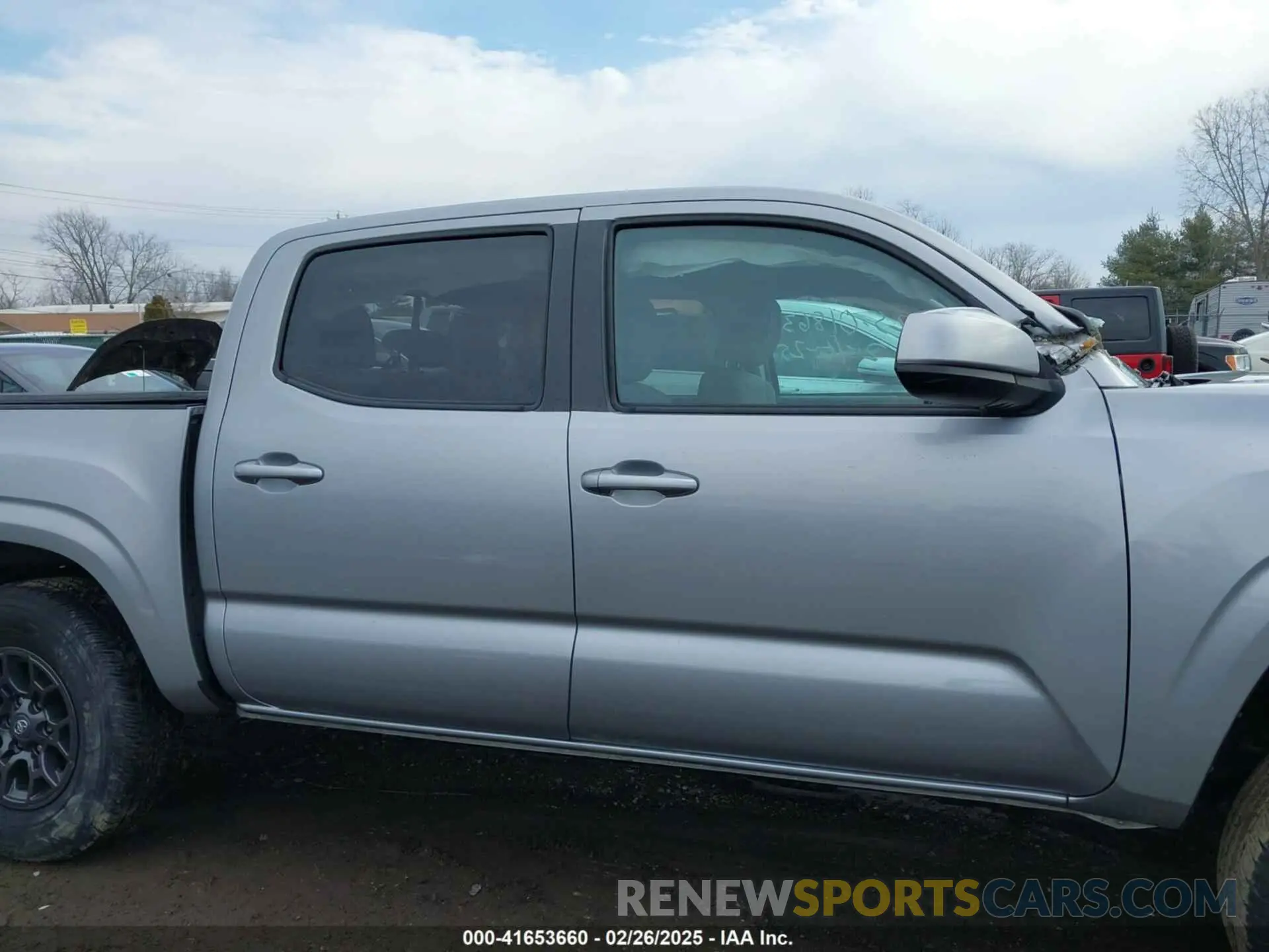 13 fotografías del automóvil dañado 3TMCZ5AN2KM198011 TOYOTA TACOMA 2019