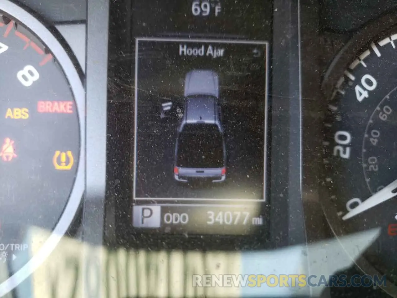8 fotografías del automóvil dañado 3TMCZ5AN2KM212408 TOYOTA TACOMA 2019