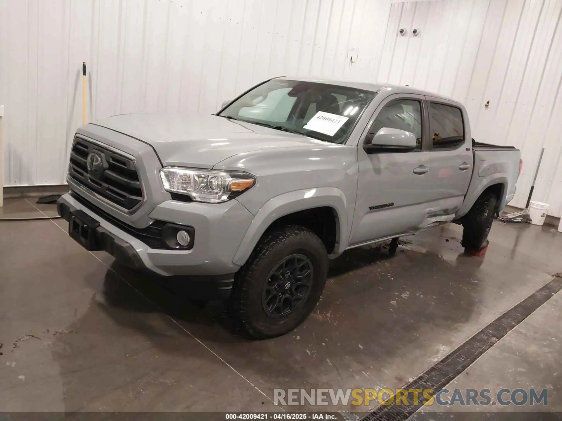 2 fotografías del automóvil dañado 3TMCZ5AN2KM223540 TOYOTA TACOMA 2019