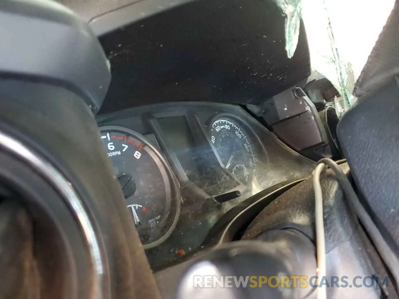 9 fotografías del automóvil dañado 3TMCZ5AN2KM233159 TOYOTA TACOMA 2019