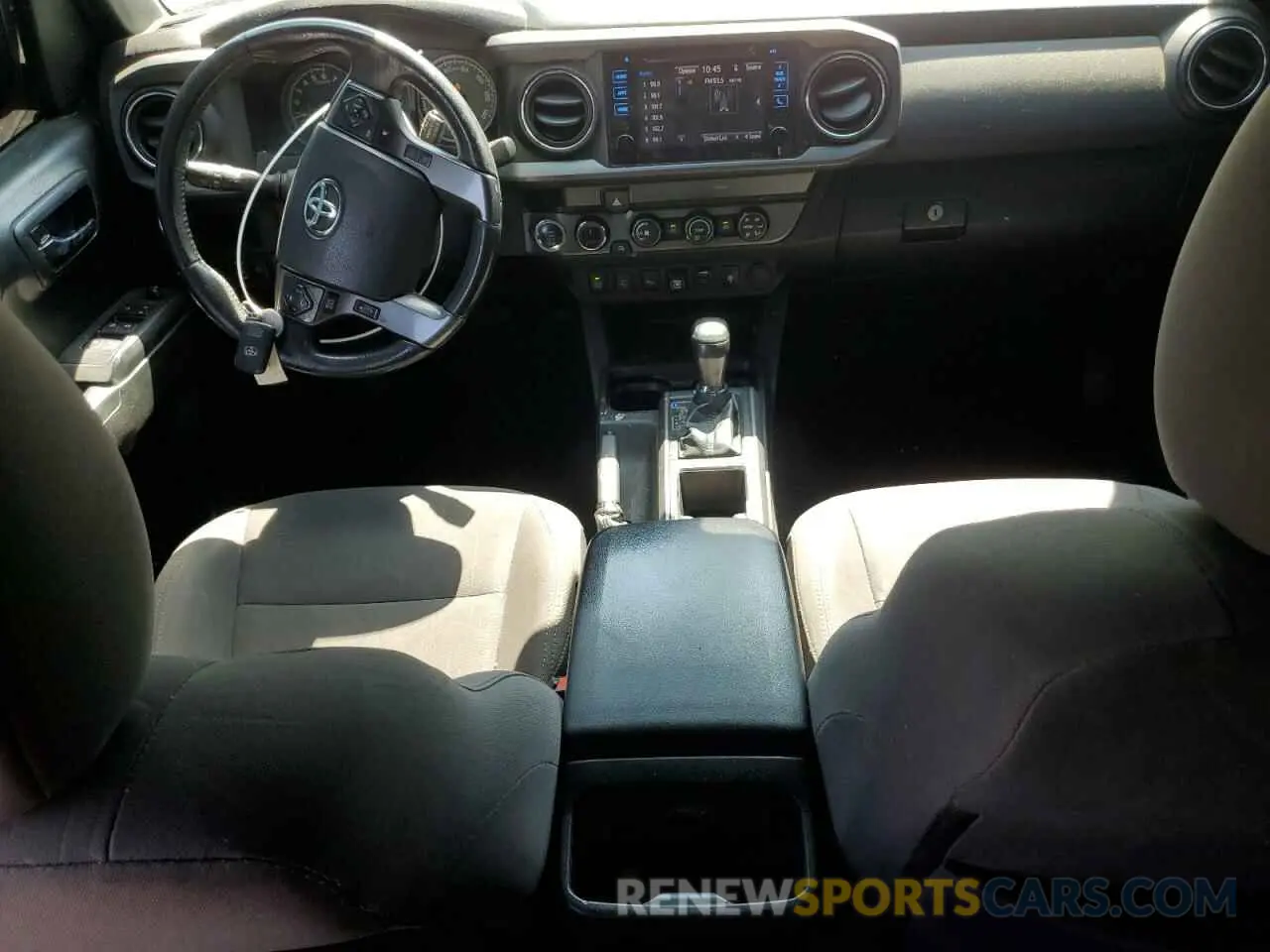 8 fotografías del automóvil dañado 3TMCZ5AN2KM264721 TOYOTA TACOMA 2019