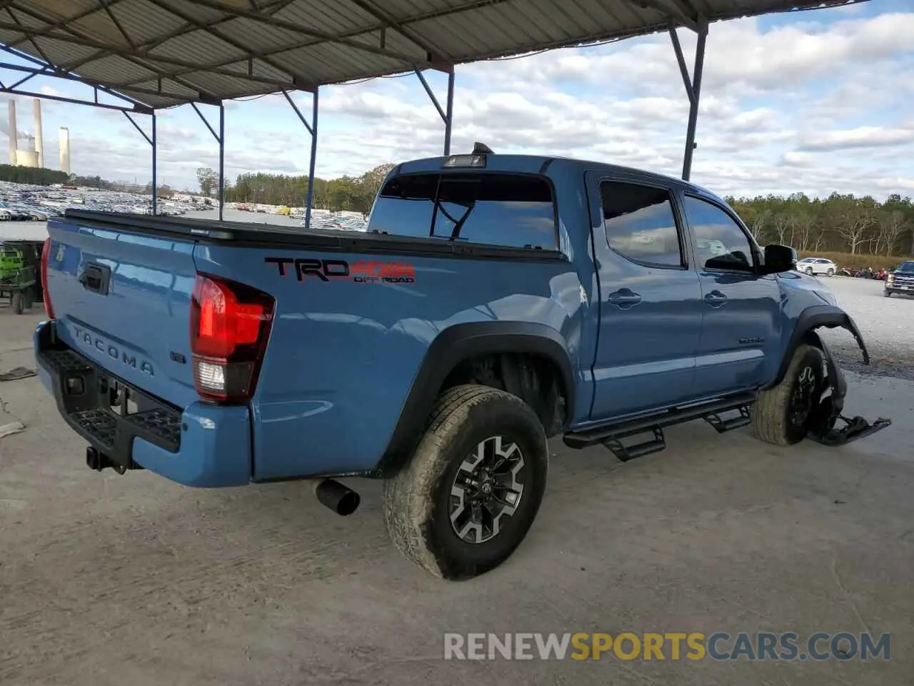 3 fotografías del automóvil dañado 3TMCZ5AN3KM190466 TOYOTA TACOMA 2019
