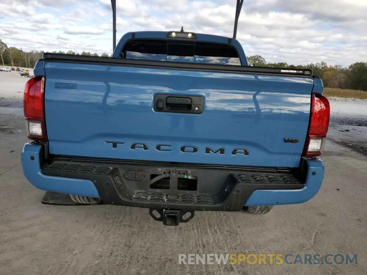6 fotografías del automóvil dañado 3TMCZ5AN3KM190466 TOYOTA TACOMA 2019