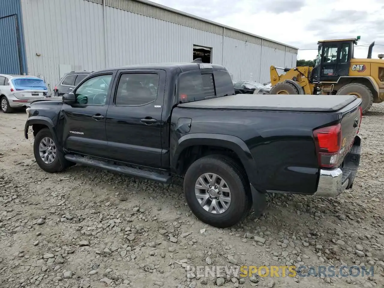 2 fotografías del automóvil dañado 3TMCZ5AN3KM203913 TOYOTA TACOMA 2019