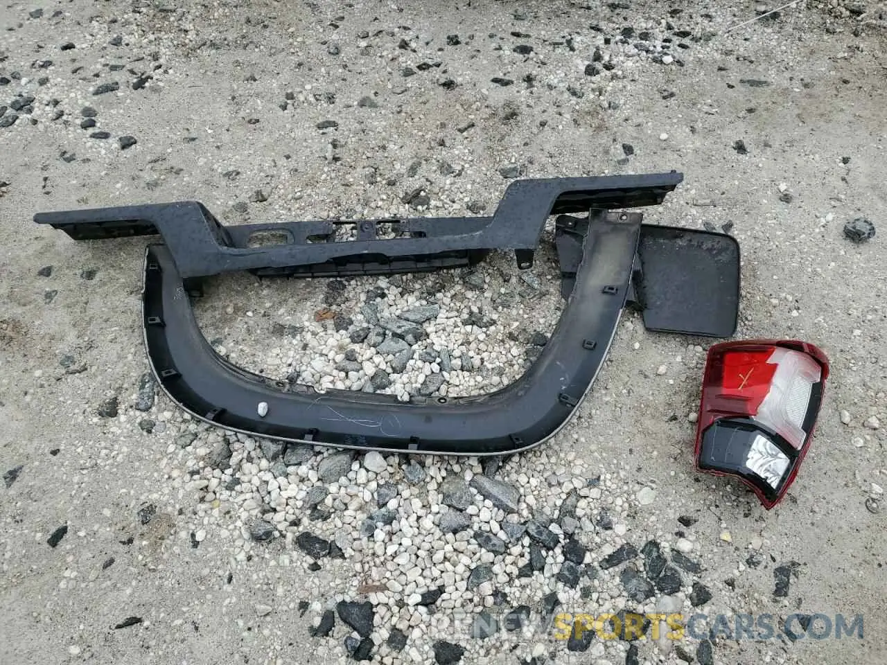 12 fotografías del automóvil dañado 3TMCZ5AN3KM224793 TOYOTA TACOMA 2019