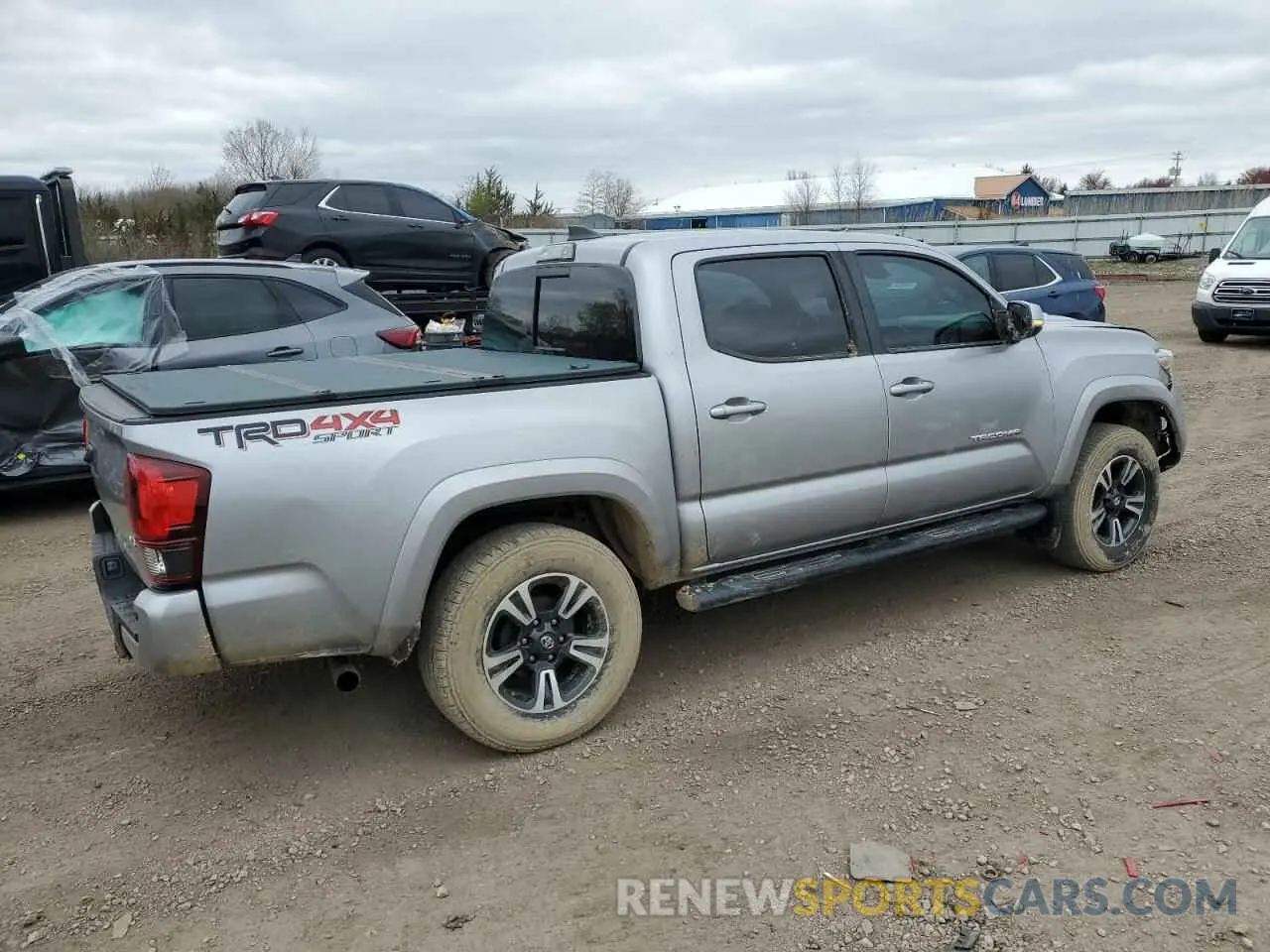 3 fotografías del automóvil dañado 3TMCZ5AN3KM272410 TOYOTA TACOMA 2019