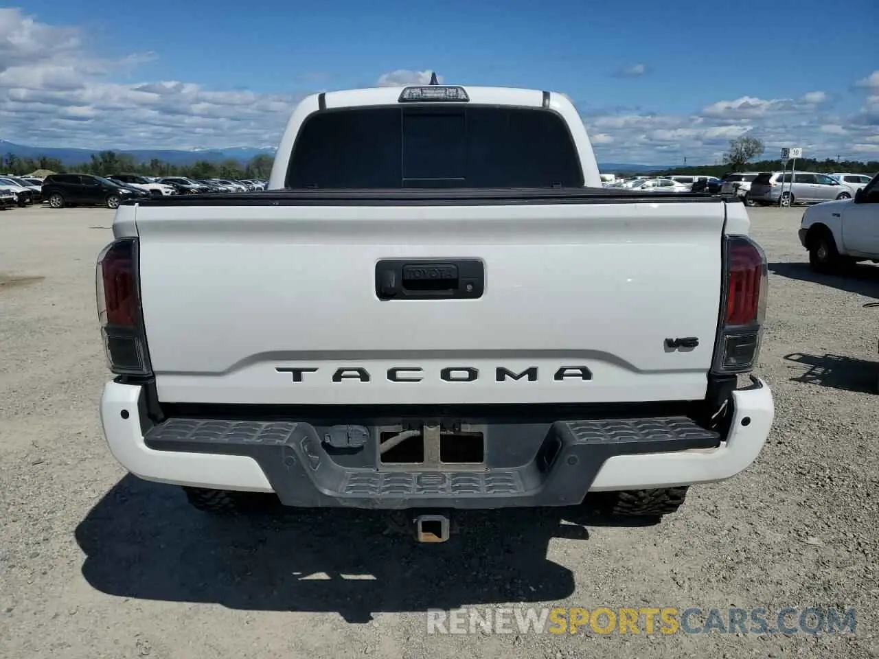 6 fotografías del automóvil dañado 3TMCZ5AN3KM277204 TOYOTA TACOMA 2019