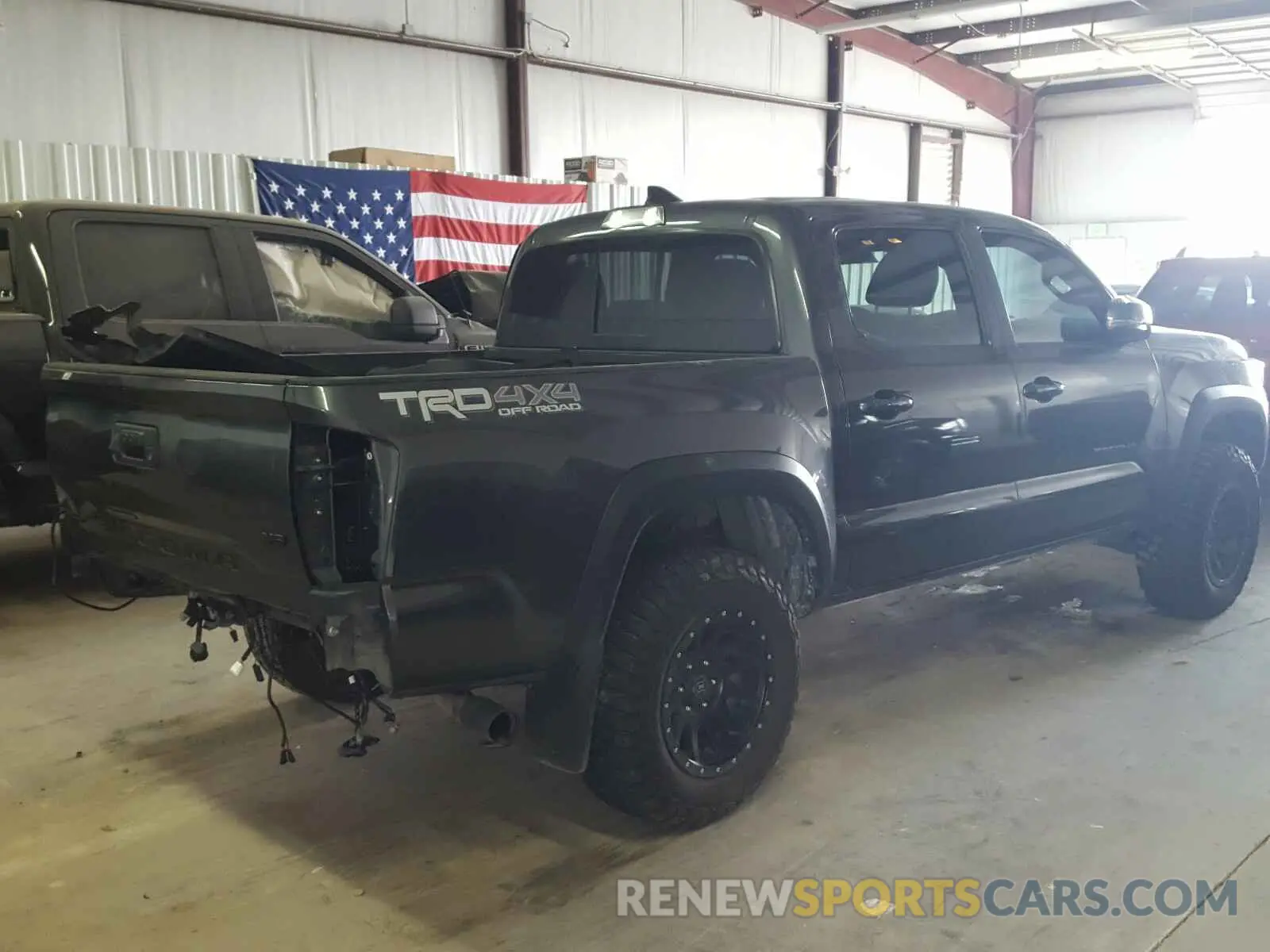 4 fotografías del automóvil dañado 3TMCZ5AN4KM197359 TOYOTA TACOMA 2019