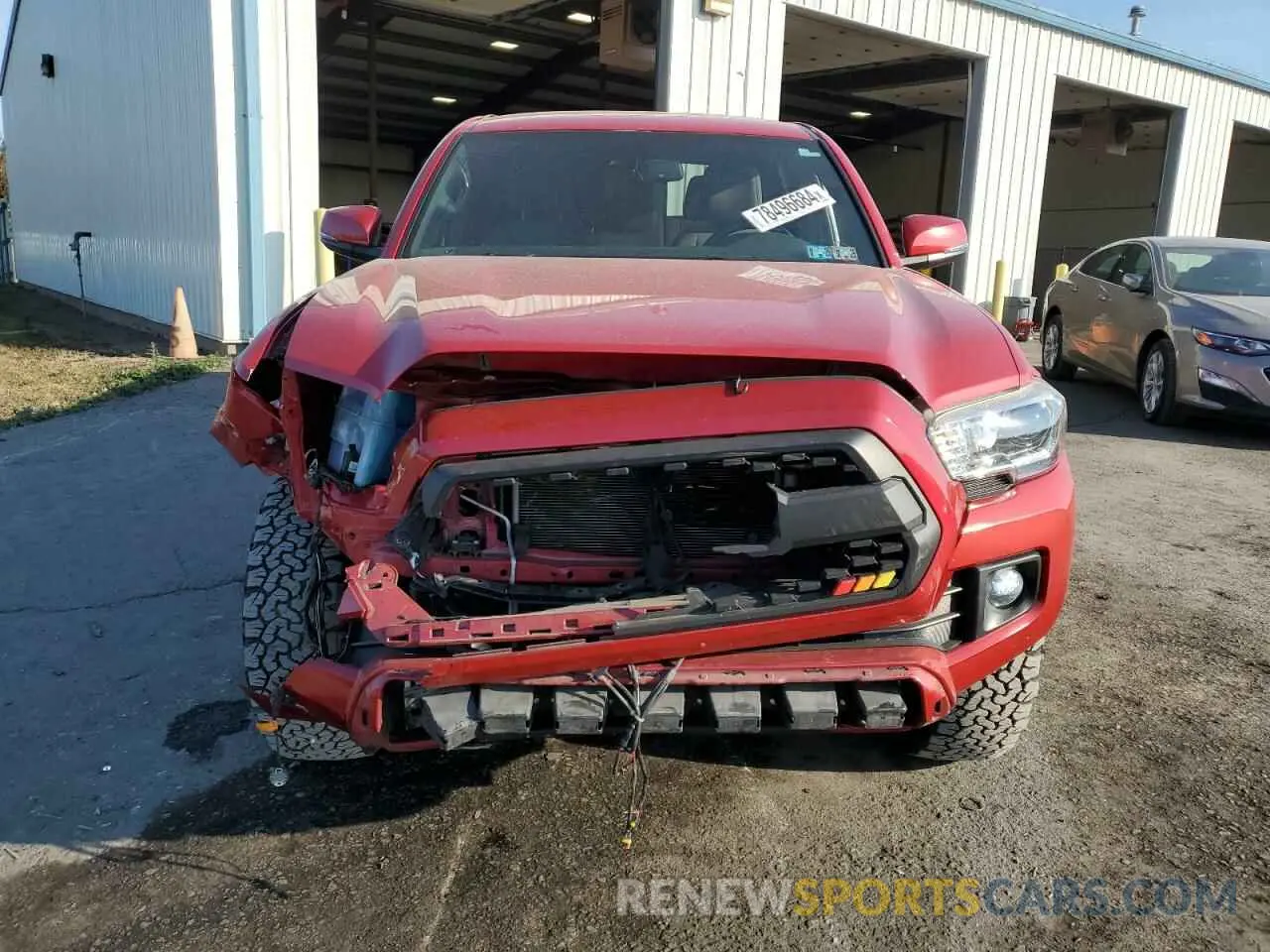 5 fotografías del automóvil dañado 3TMCZ5AN4KM221823 TOYOTA TACOMA 2019