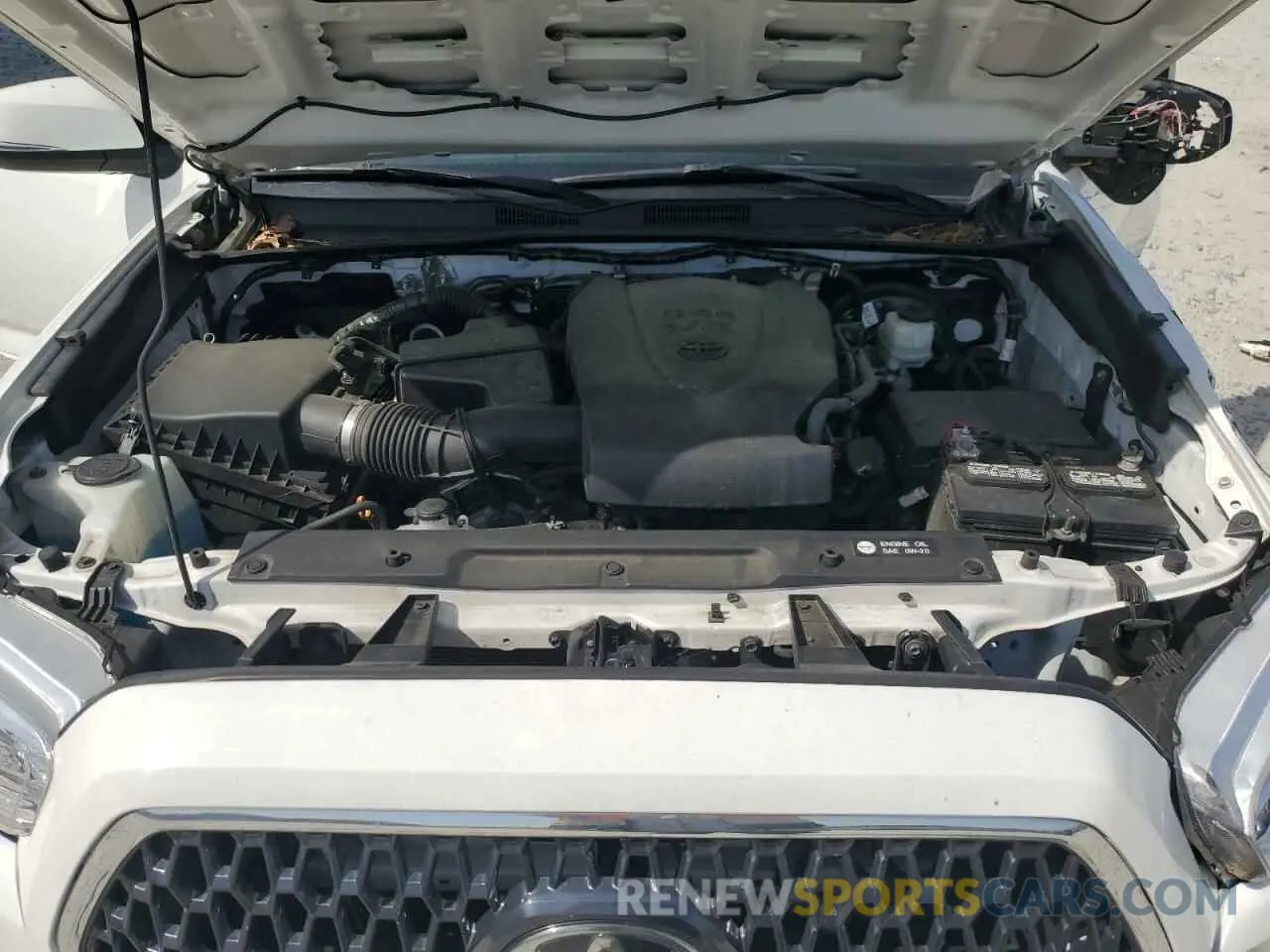11 fotografías del automóvil dañado 3TMCZ5AN4KM248245 TOYOTA TACOMA 2019