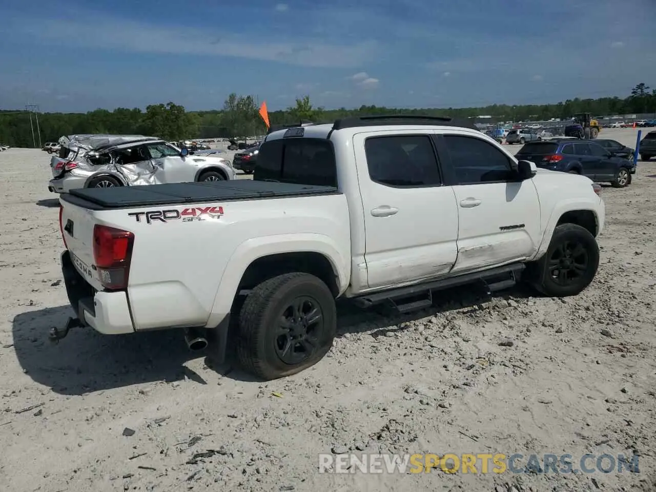 3 fotografías del automóvil dañado 3TMCZ5AN4KM248245 TOYOTA TACOMA 2019