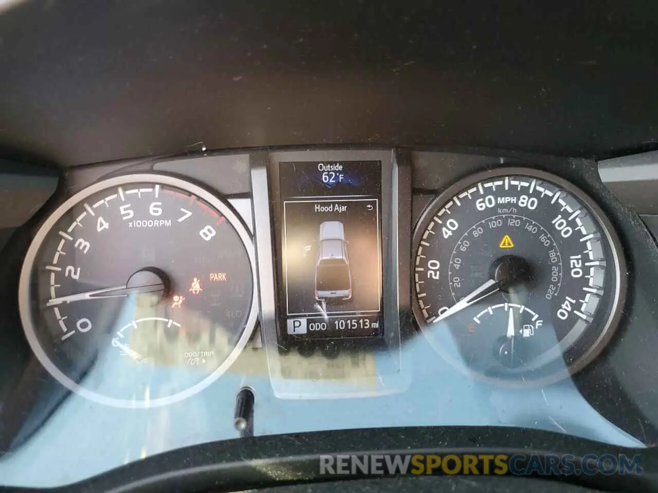 9 fotografías del automóvil dañado 3TMCZ5AN4KM273999 TOYOTA TACOMA 2019