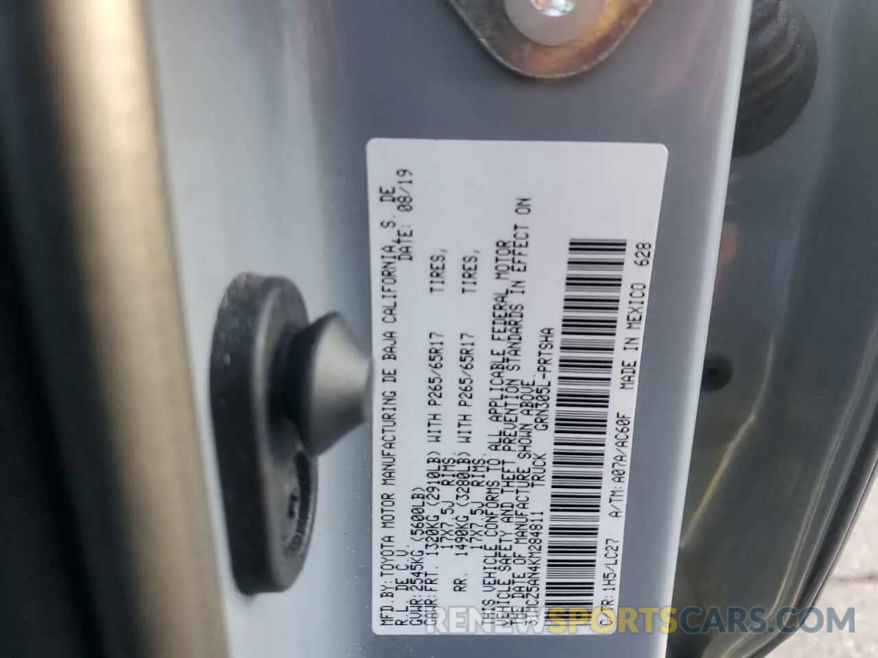 12 fotografías del automóvil dañado 3TMCZ5AN4KM284811 TOYOTA TACOMA 2019