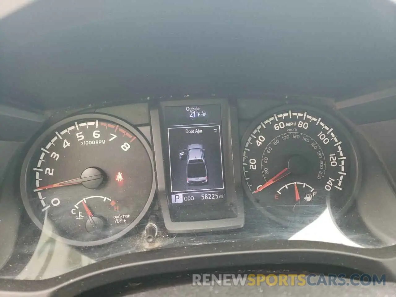 9 fotografías del automóvil dañado 3TMCZ5AN5KM195376 TOYOTA TACOMA 2019