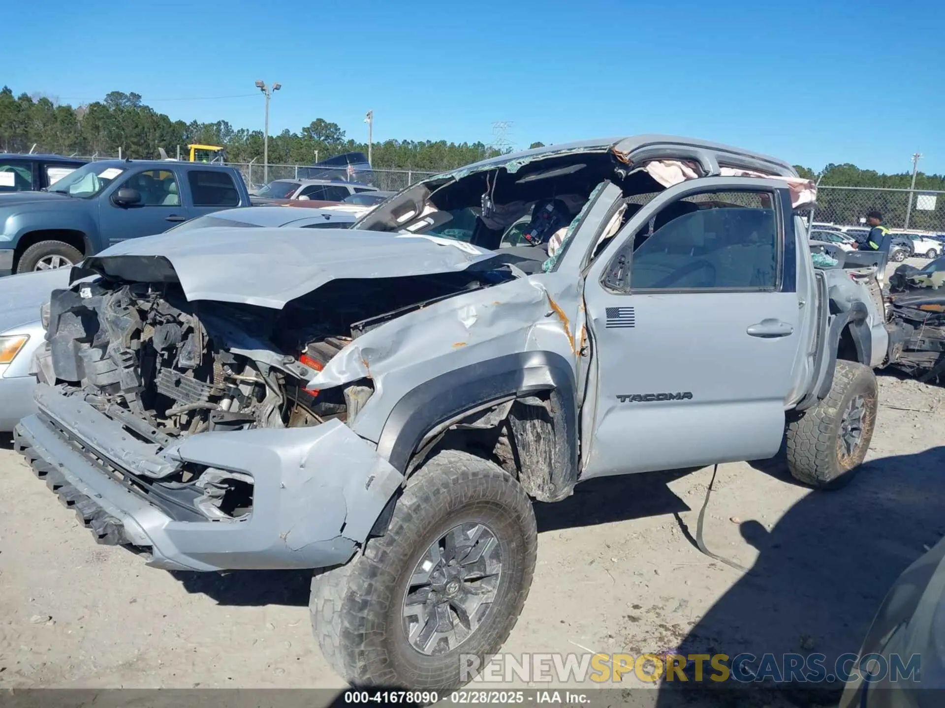 16 fotografías del automóvil dañado 3TMCZ5AN5KM199346 TOYOTA TACOMA 2019
