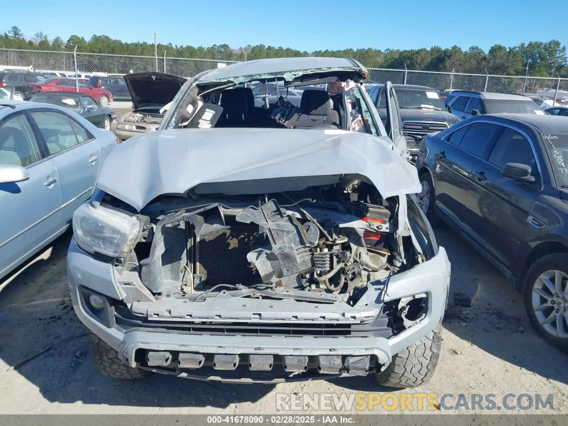 6 fotografías del automóvil dañado 3TMCZ5AN5KM199346 TOYOTA TACOMA 2019