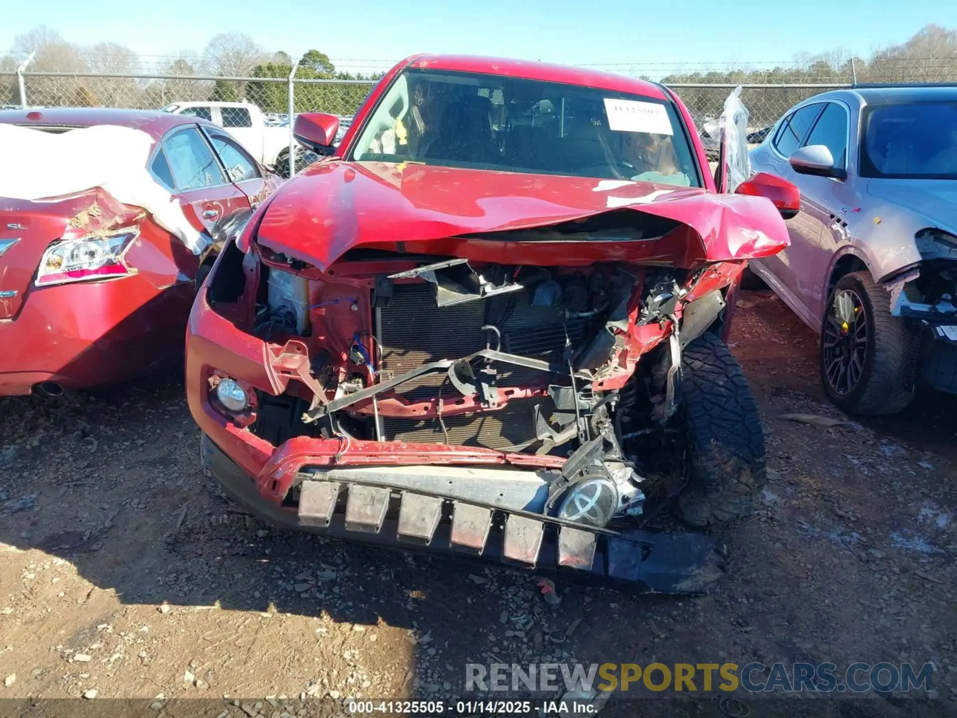 12 fotografías del automóvil dañado 3TMCZ5AN5KM202763 TOYOTA TACOMA 2019