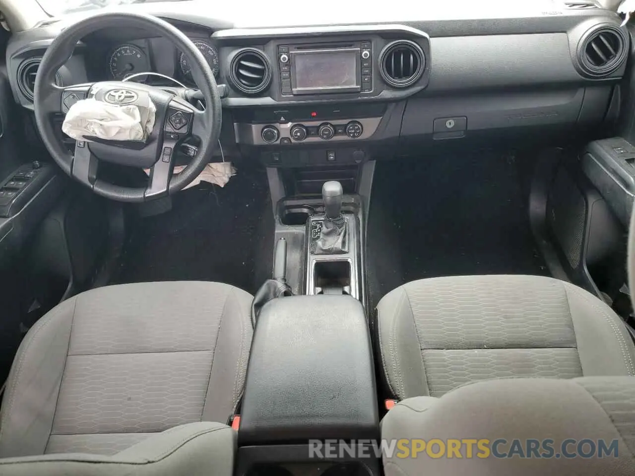8 fotografías del automóvil dañado 3TMCZ5AN5KM221264 TOYOTA TACOMA 2019