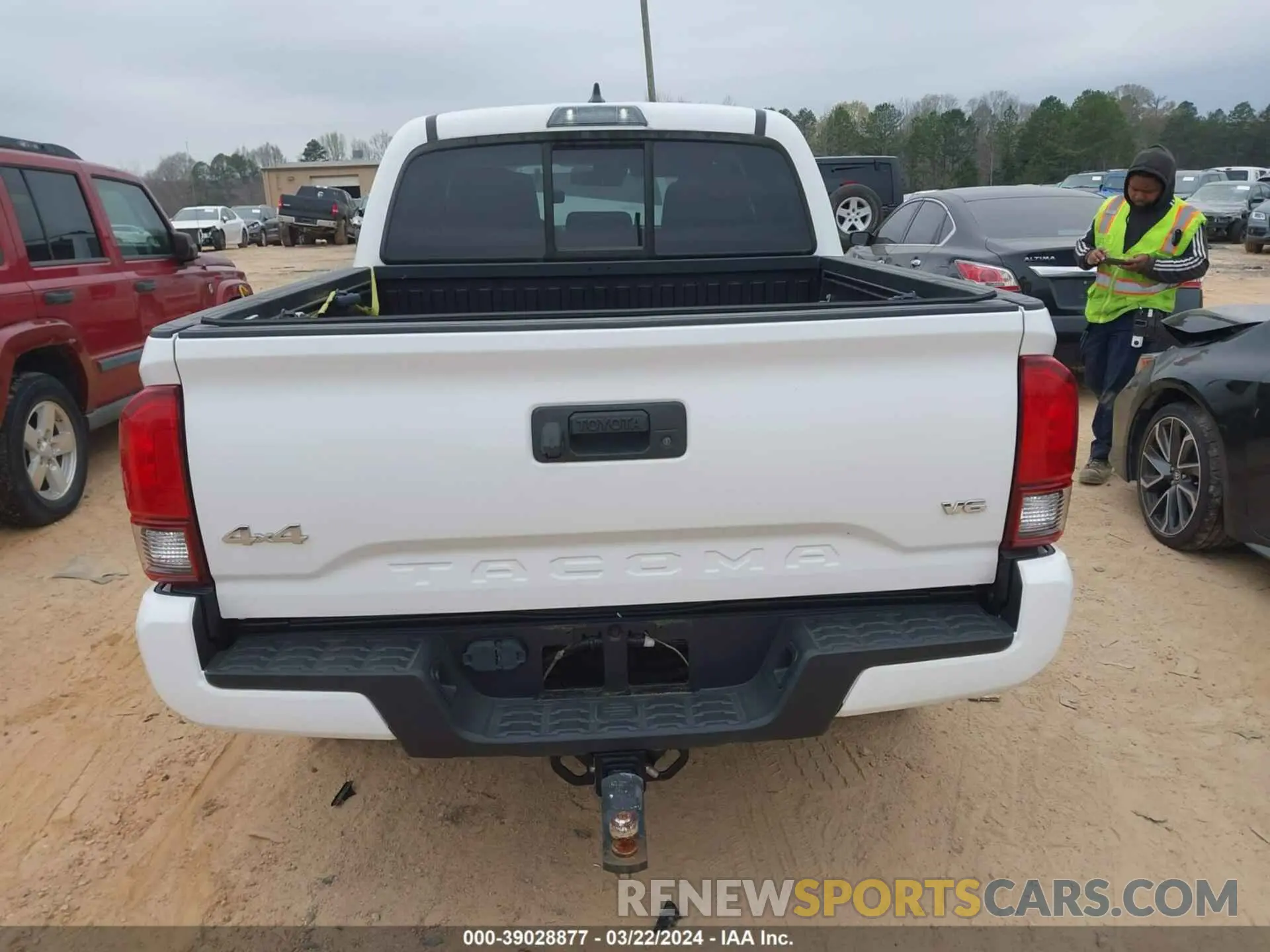 16 fotografías del automóvil dañado 3TMCZ5AN5KM222978 TOYOTA TACOMA 2019