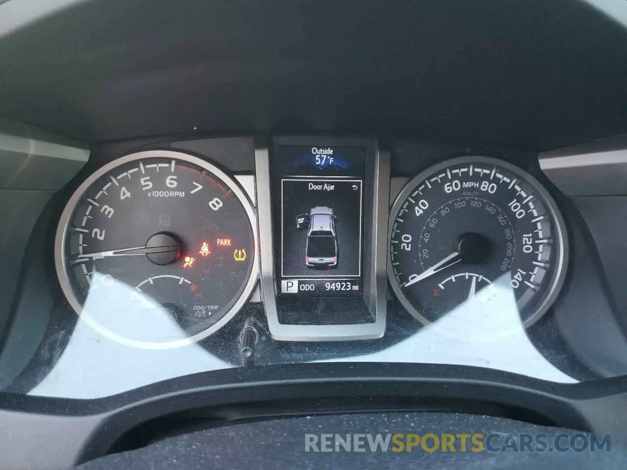 9 fotografías del automóvil dañado 3TMCZ5AN5KM238534 TOYOTA TACOMA 2019
