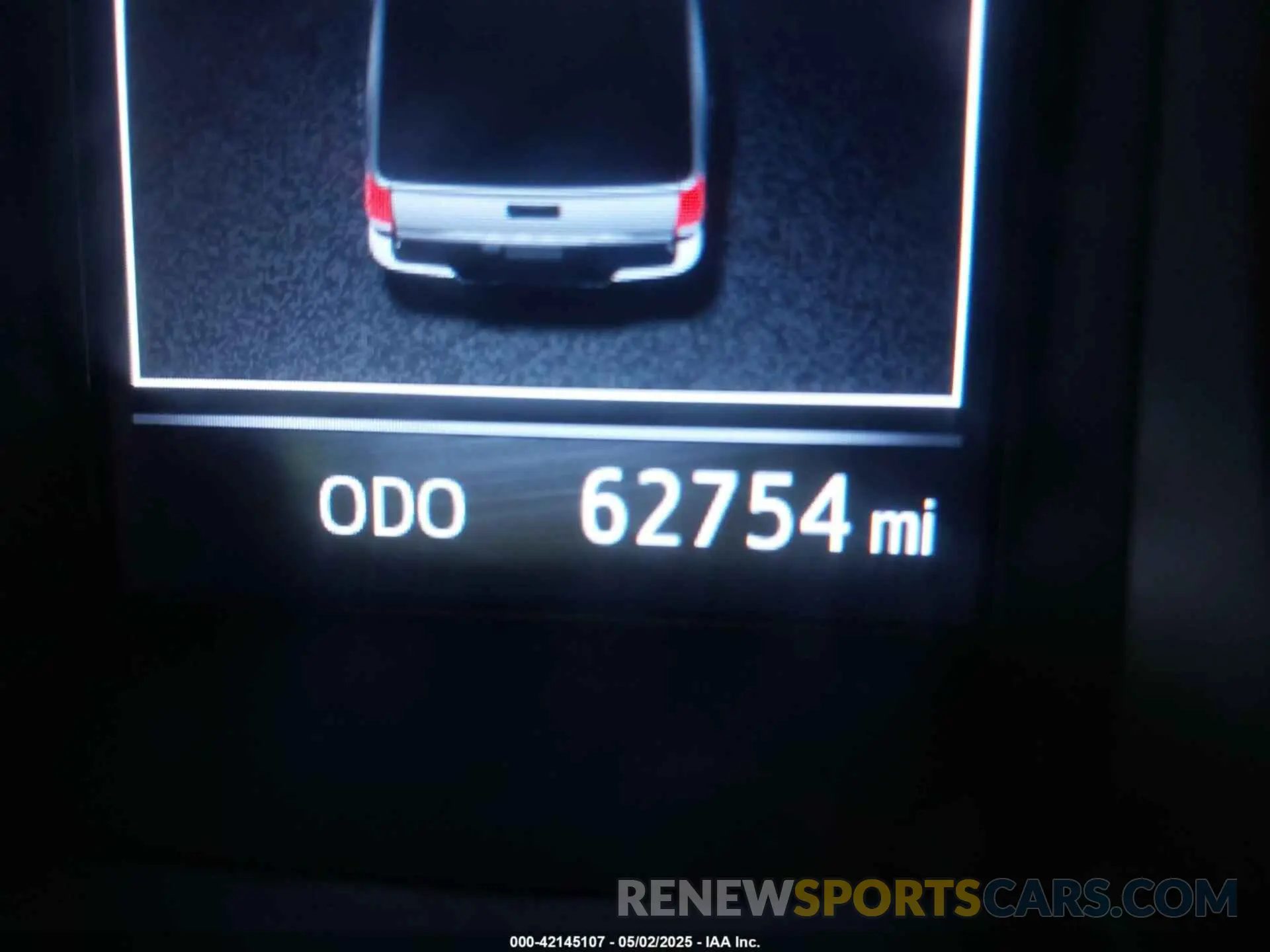 16 fotografías del automóvil dañado 3TMCZ5AN5KM261196 TOYOTA TACOMA 2019