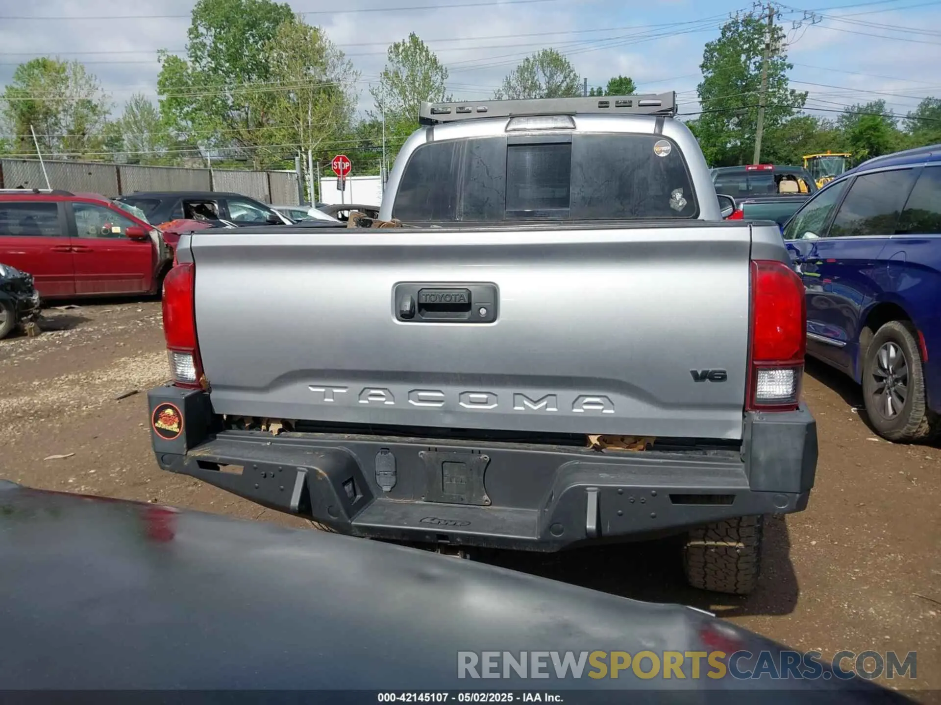 17 fotografías del automóvil dañado 3TMCZ5AN5KM261196 TOYOTA TACOMA 2019