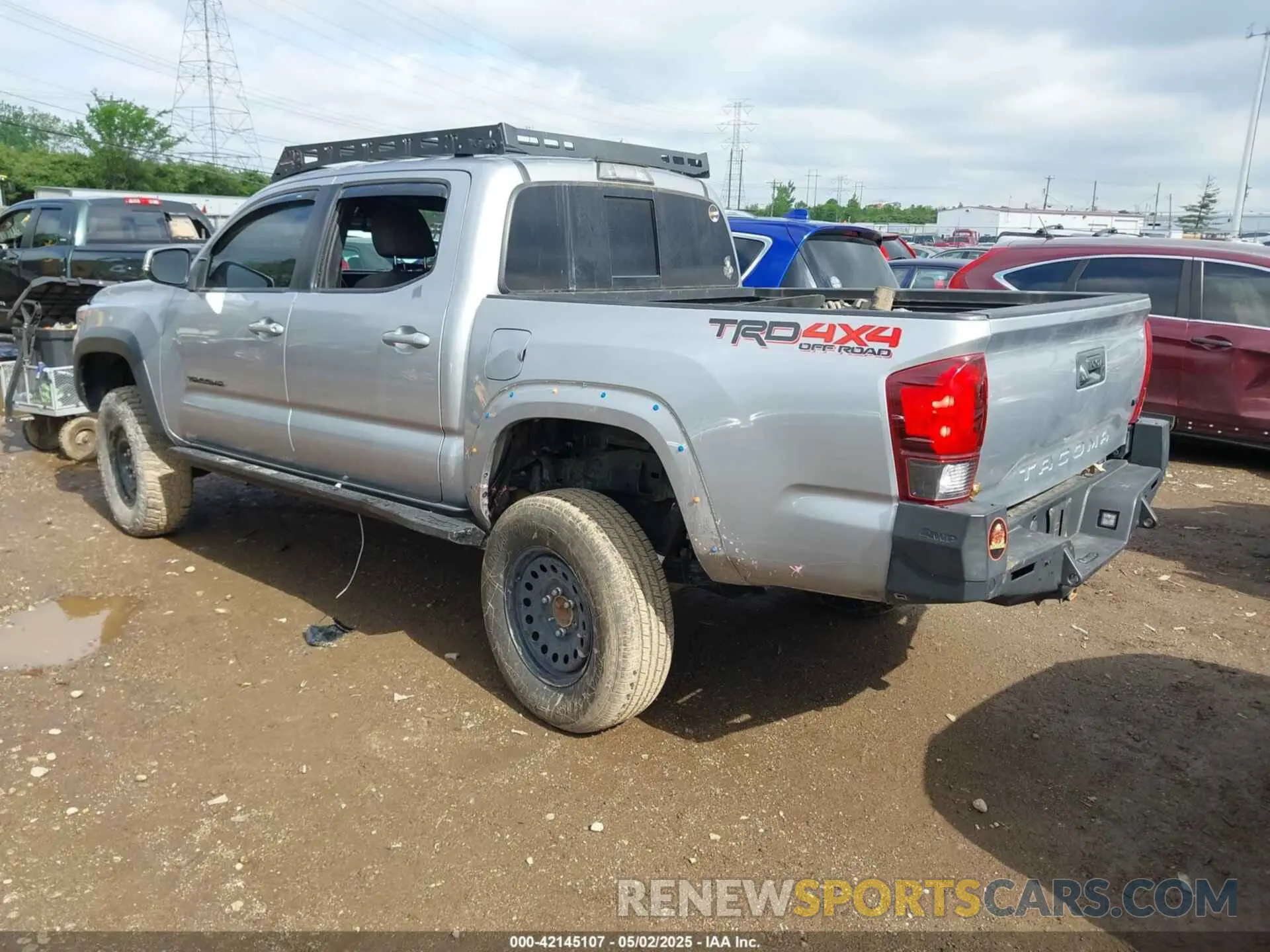 3 fotografías del automóvil dañado 3TMCZ5AN5KM261196 TOYOTA TACOMA 2019