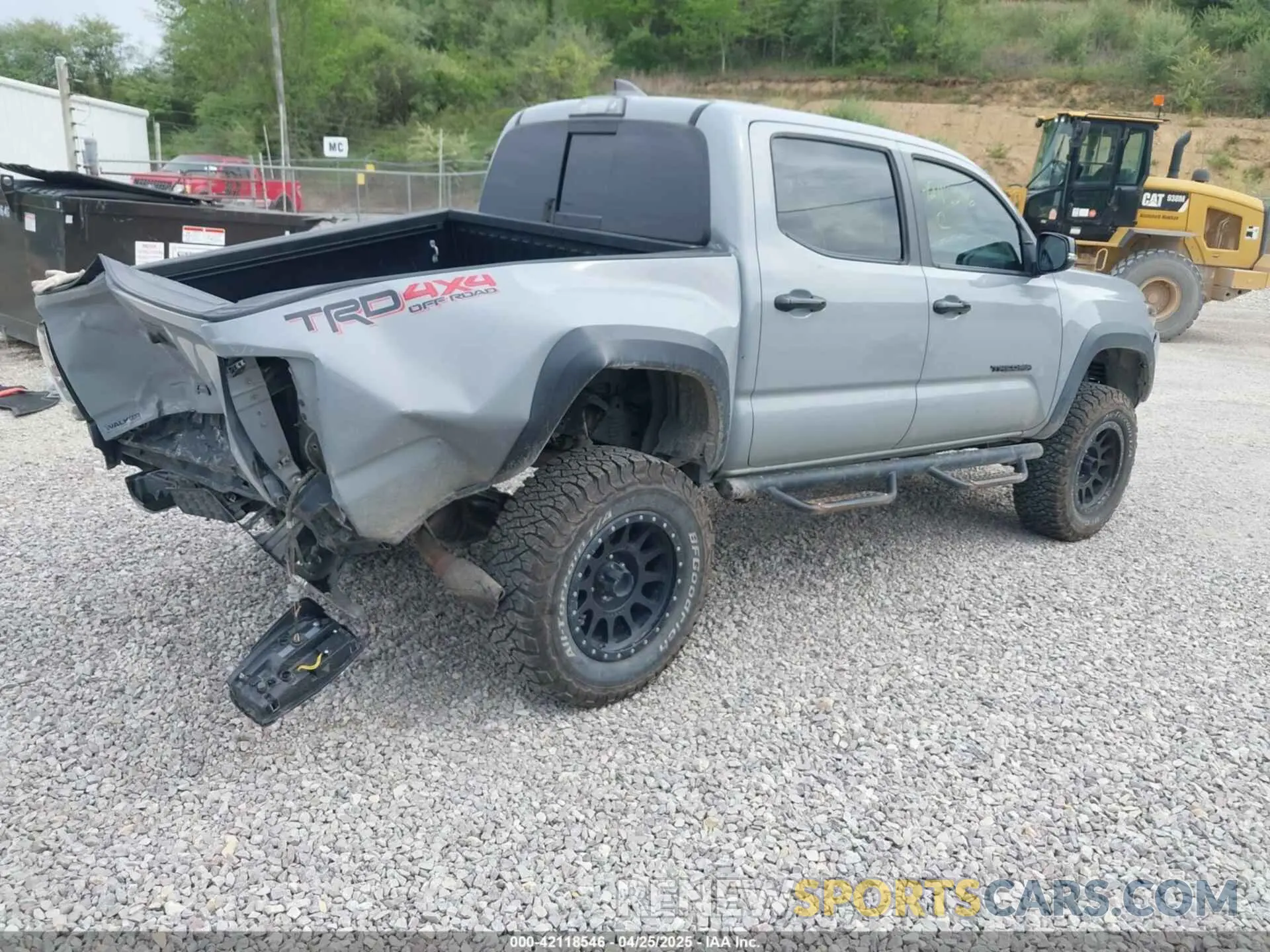 4 fotografías del automóvil dañado 3TMCZ5AN5KM271274 TOYOTA TACOMA 2019