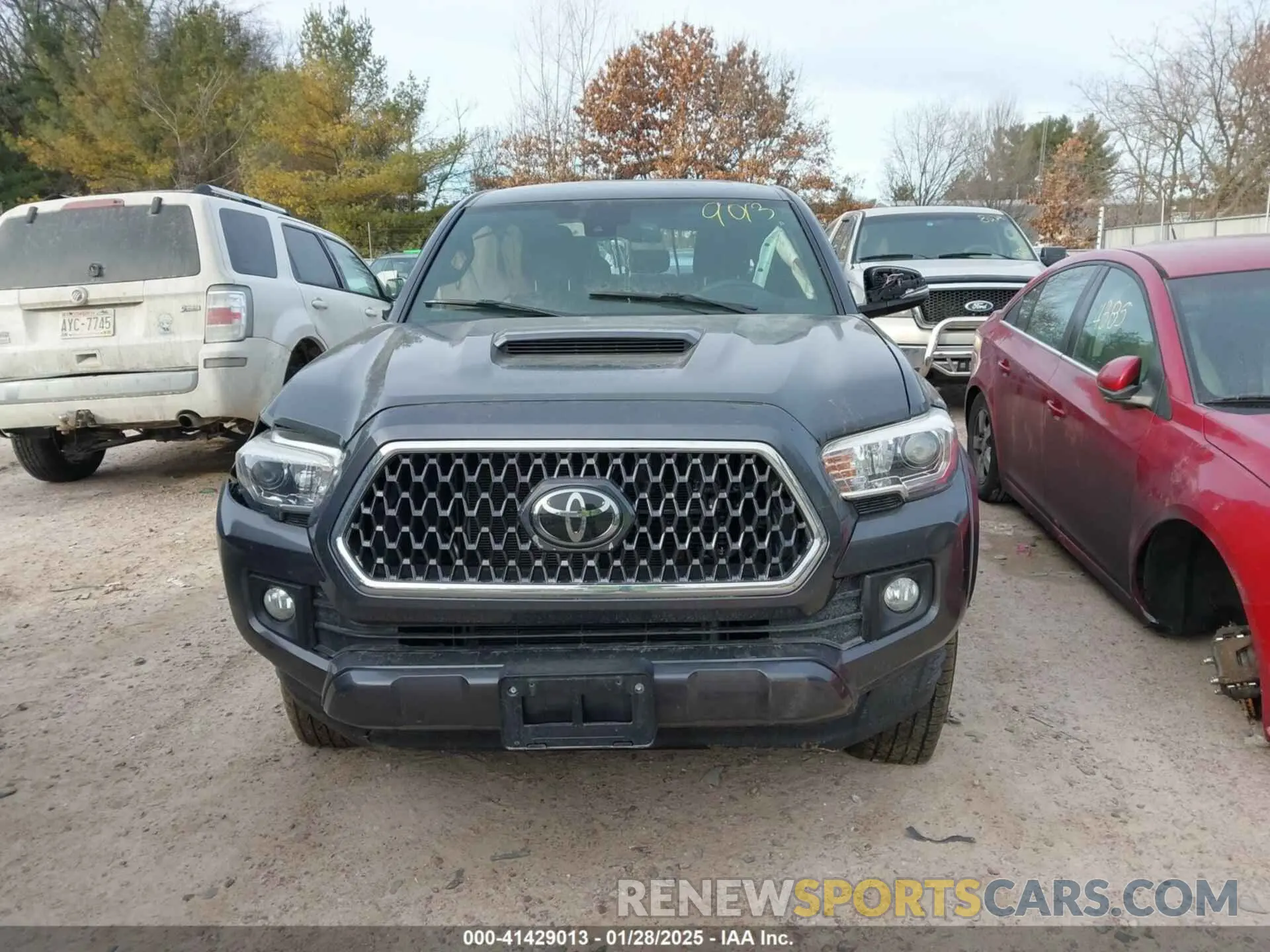 13 fotografías del automóvil dañado 3TMCZ5AN6KM199663 TOYOTA TACOMA 2019