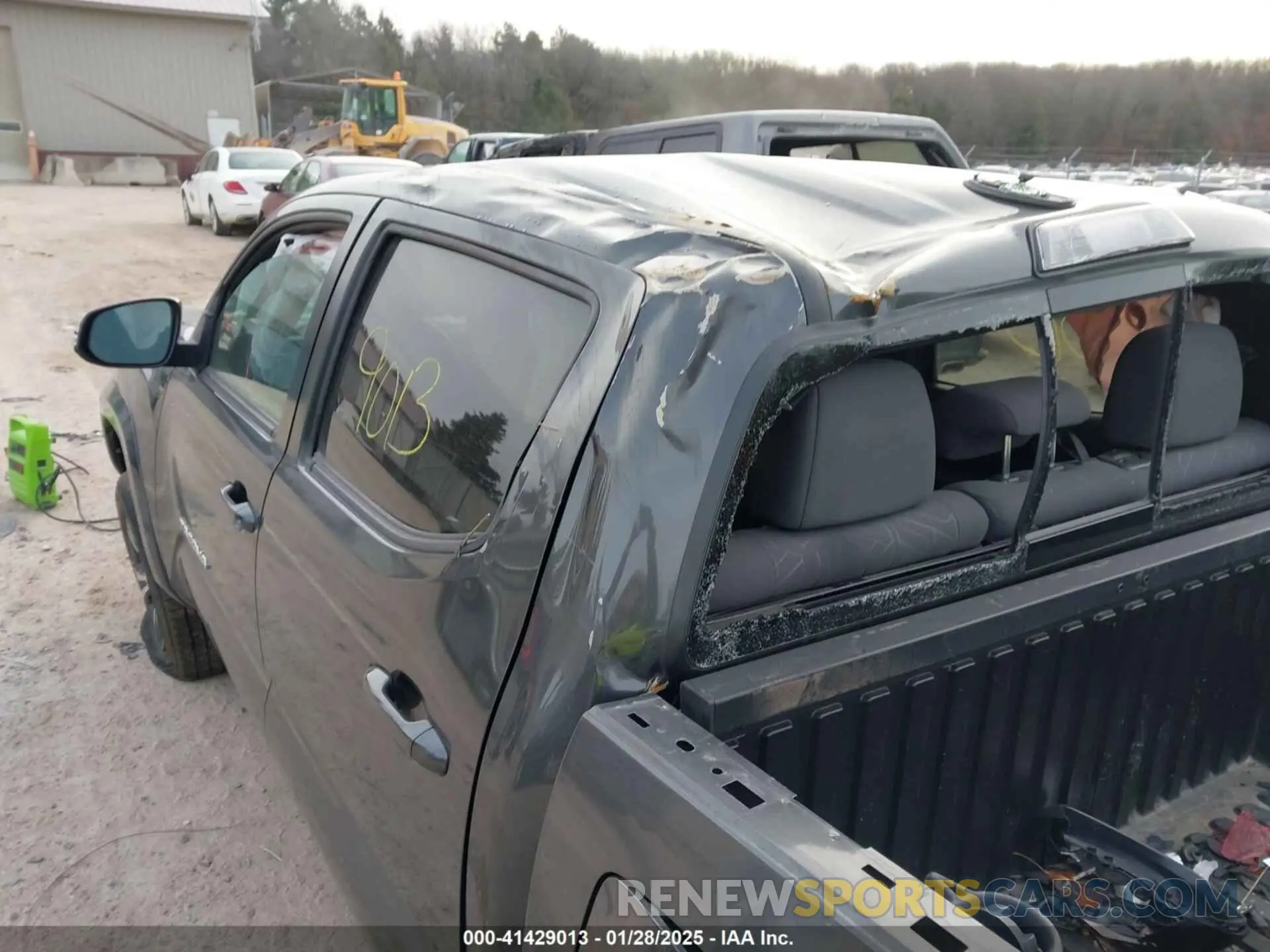 20 fotografías del automóvil dañado 3TMCZ5AN6KM199663 TOYOTA TACOMA 2019