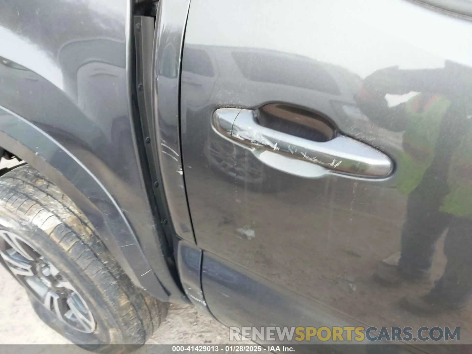 21 fotografías del automóvil dañado 3TMCZ5AN6KM199663 TOYOTA TACOMA 2019