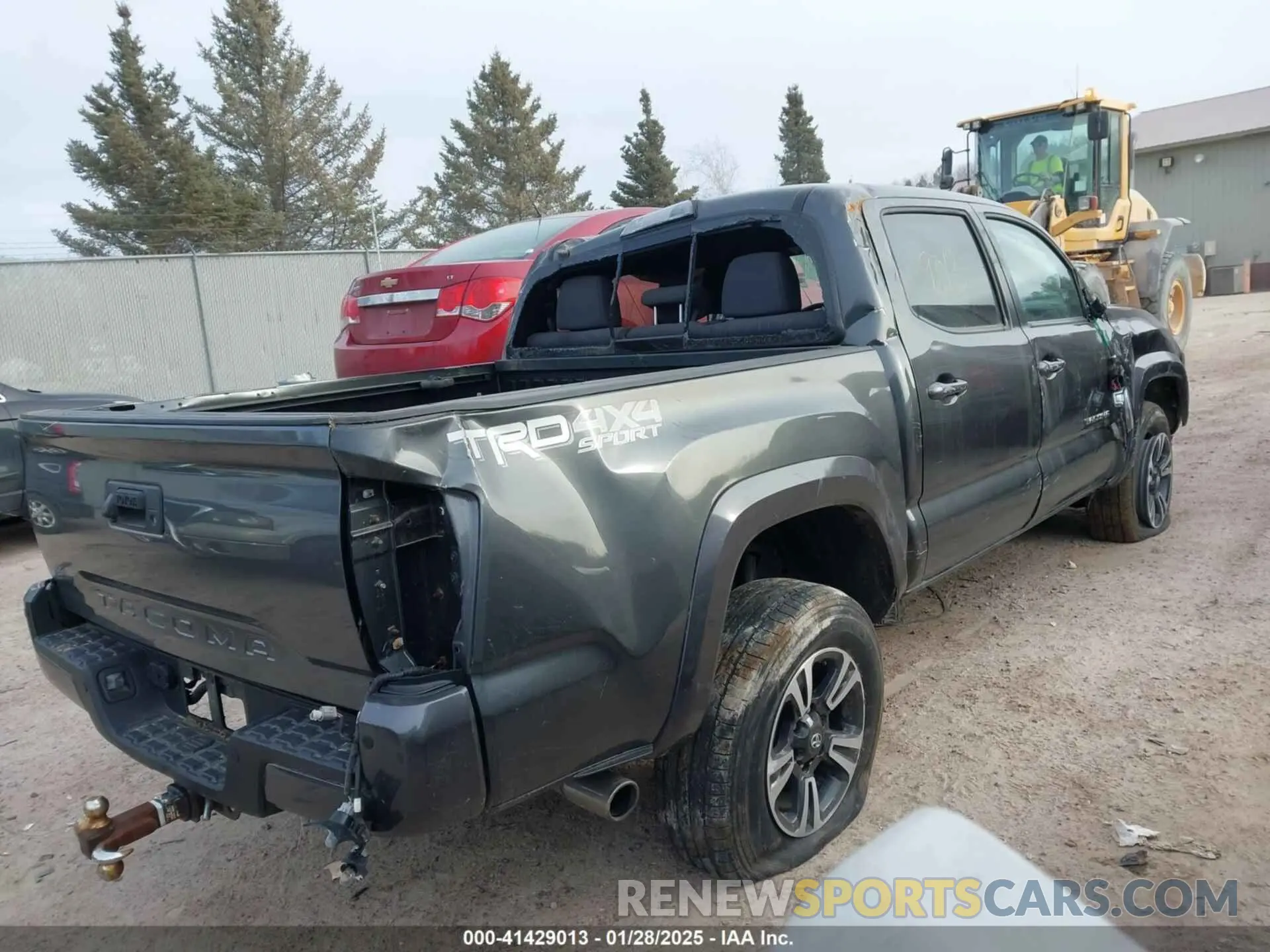 4 fotografías del automóvil dañado 3TMCZ5AN6KM199663 TOYOTA TACOMA 2019