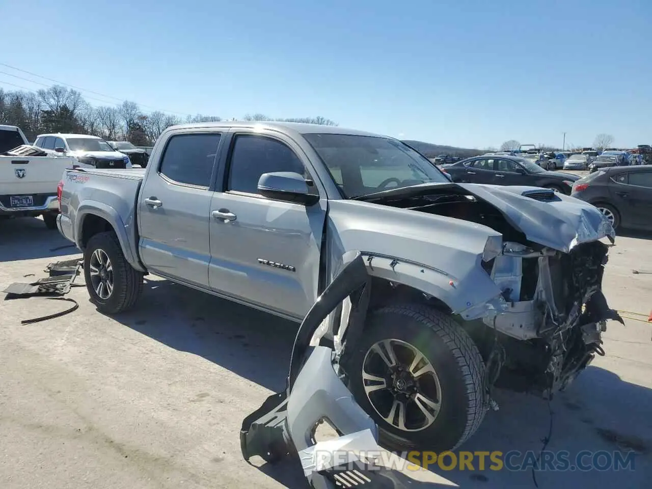 4 fotografías del automóvil dañado 3TMCZ5AN6KM217644 TOYOTA TACOMA 2019