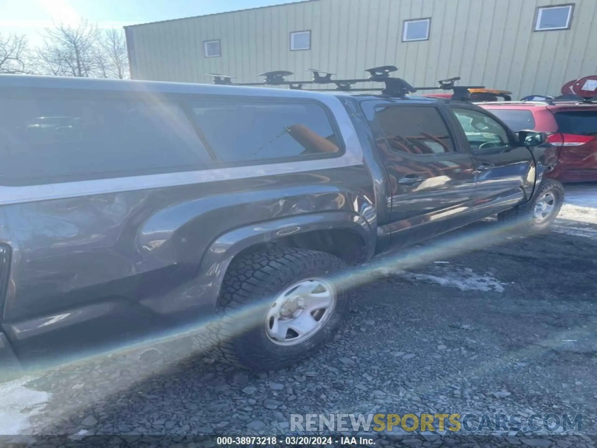 4 fotografías del automóvil dañado 3TMCZ5AN6KM217711 TOYOTA TACOMA 2019
