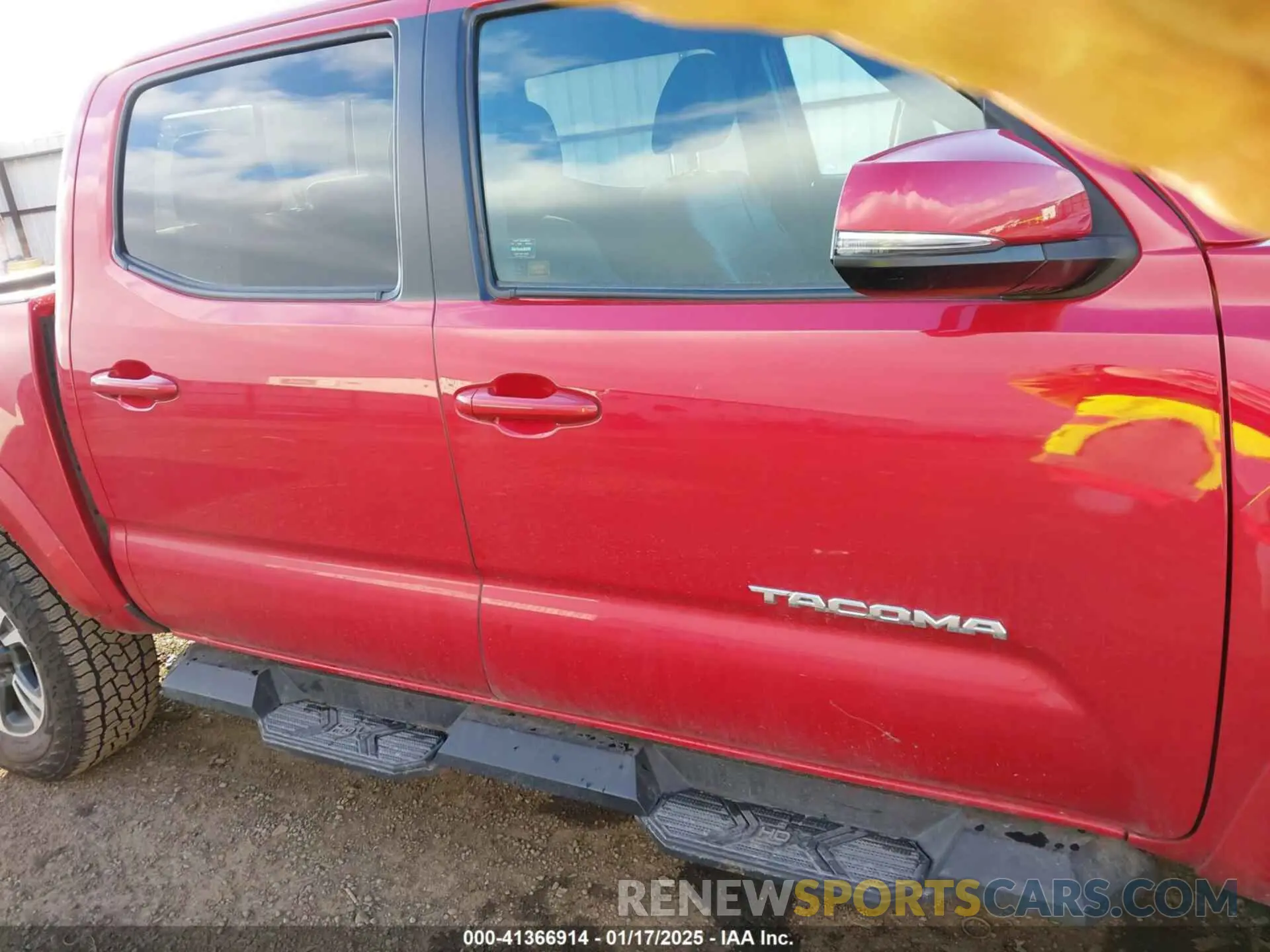 13 fotografías del automóvil dañado 3TMCZ5AN6KM221807 TOYOTA TACOMA 2019