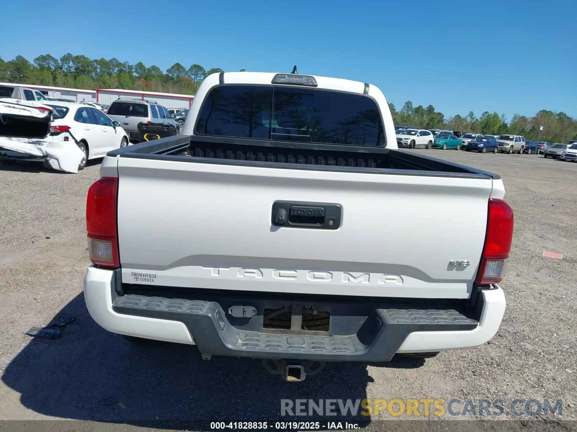 15 fotografías del automóvil dañado 3TMCZ5AN6KM229597 TOYOTA TACOMA 2019