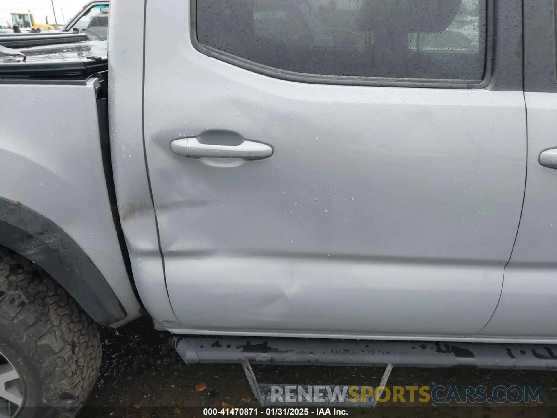 17 fotografías del automóvil dañado 3TMCZ5AN6KM235786 TOYOTA TACOMA 2019