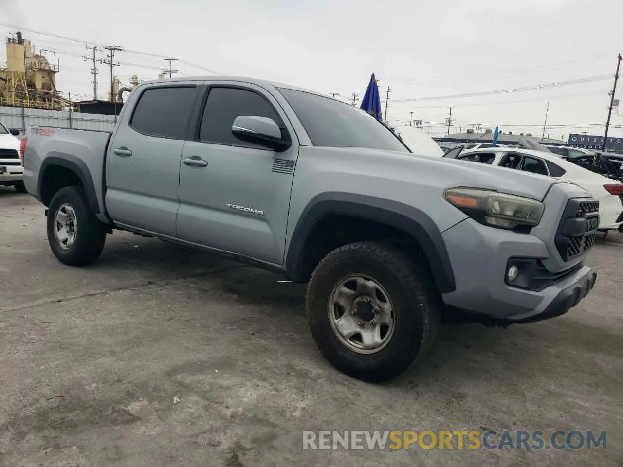4 fotografías del automóvil dañado 3TMCZ5AN6KM237411 TOYOTA TACOMA 2019