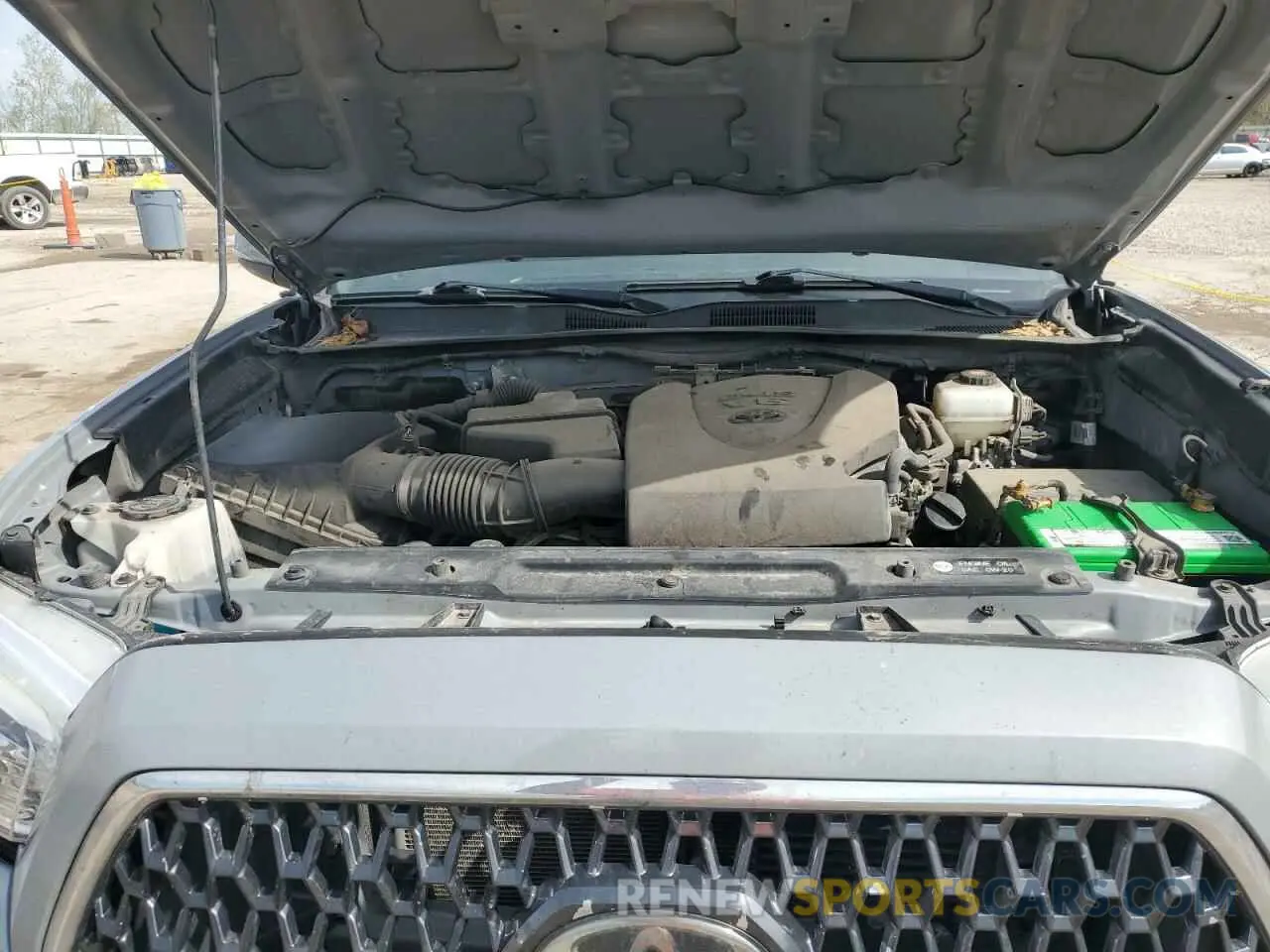 11 fotografías del automóvil dañado 3TMCZ5AN6KM240616 TOYOTA TACOMA 2019
