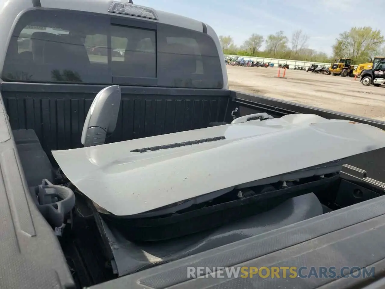 12 fotografías del automóvil dañado 3TMCZ5AN6KM240616 TOYOTA TACOMA 2019