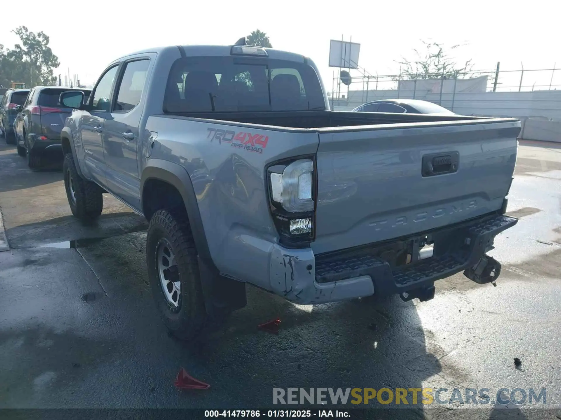 3 fotografías del automóvil dañado 3TMCZ5AN6KM250062 TOYOTA TACOMA 2019