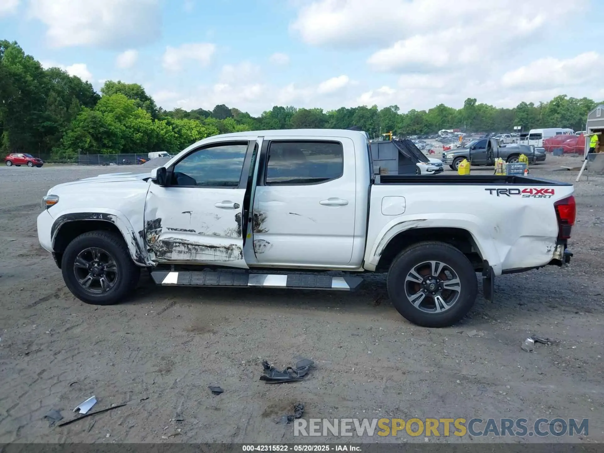 14 fotografías del automóvil dañado 3TMCZ5AN6KM253480 TOYOTA TACOMA 2019