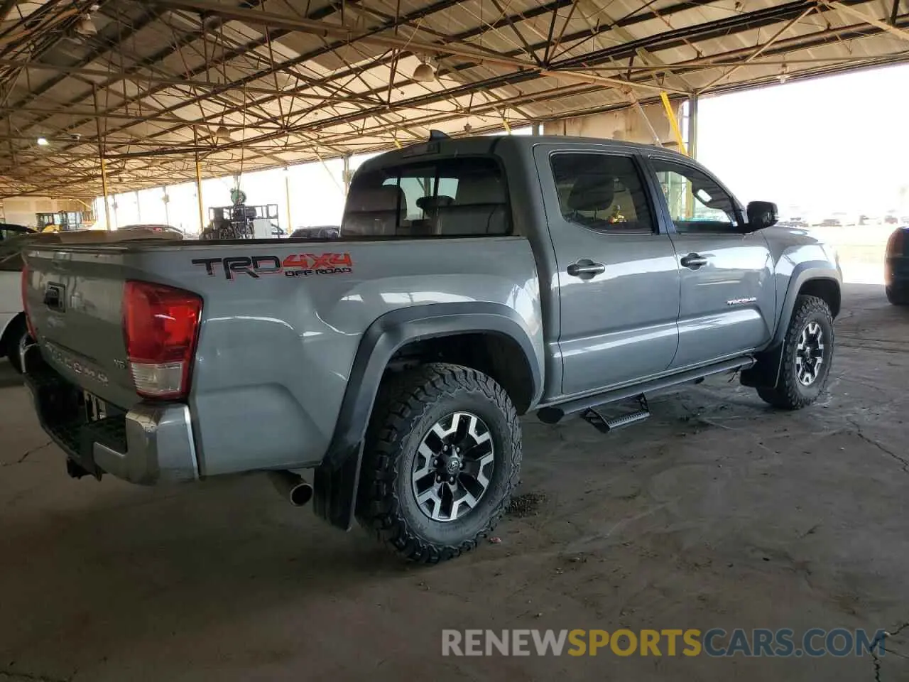 3 fotografías del automóvil dañado 3TMCZ5AN6KM282865 TOYOTA TACOMA 2019