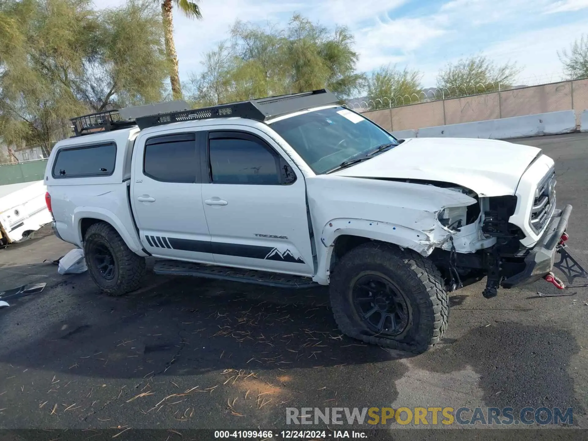 13 fotografías del automóvil dañado 3TMCZ5AN6KM284101 TOYOTA TACOMA 2019