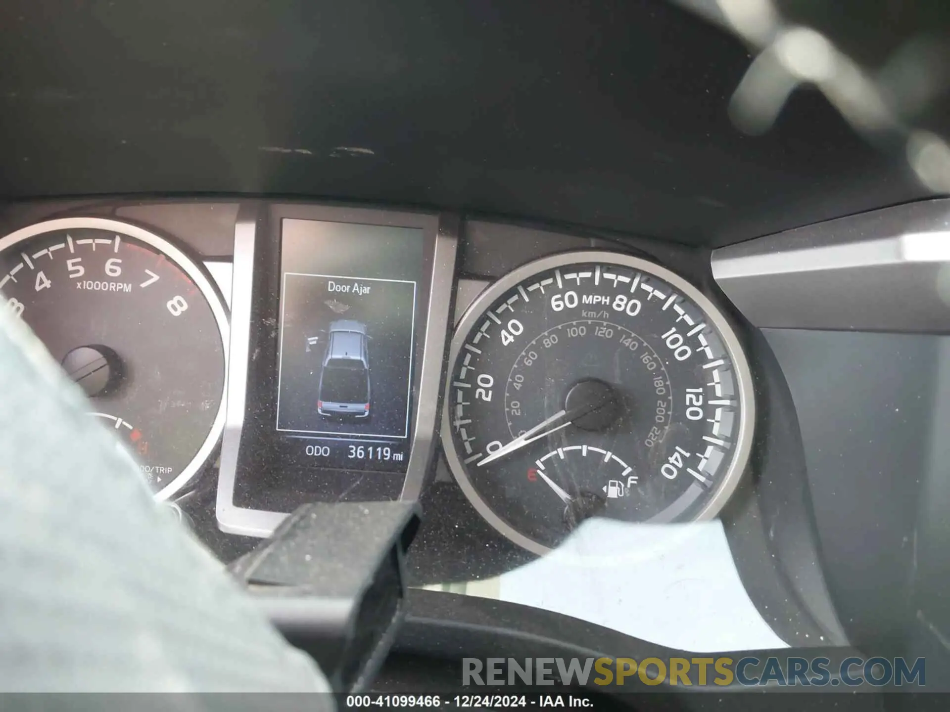 15 fotografías del automóvil dañado 3TMCZ5AN6KM284101 TOYOTA TACOMA 2019