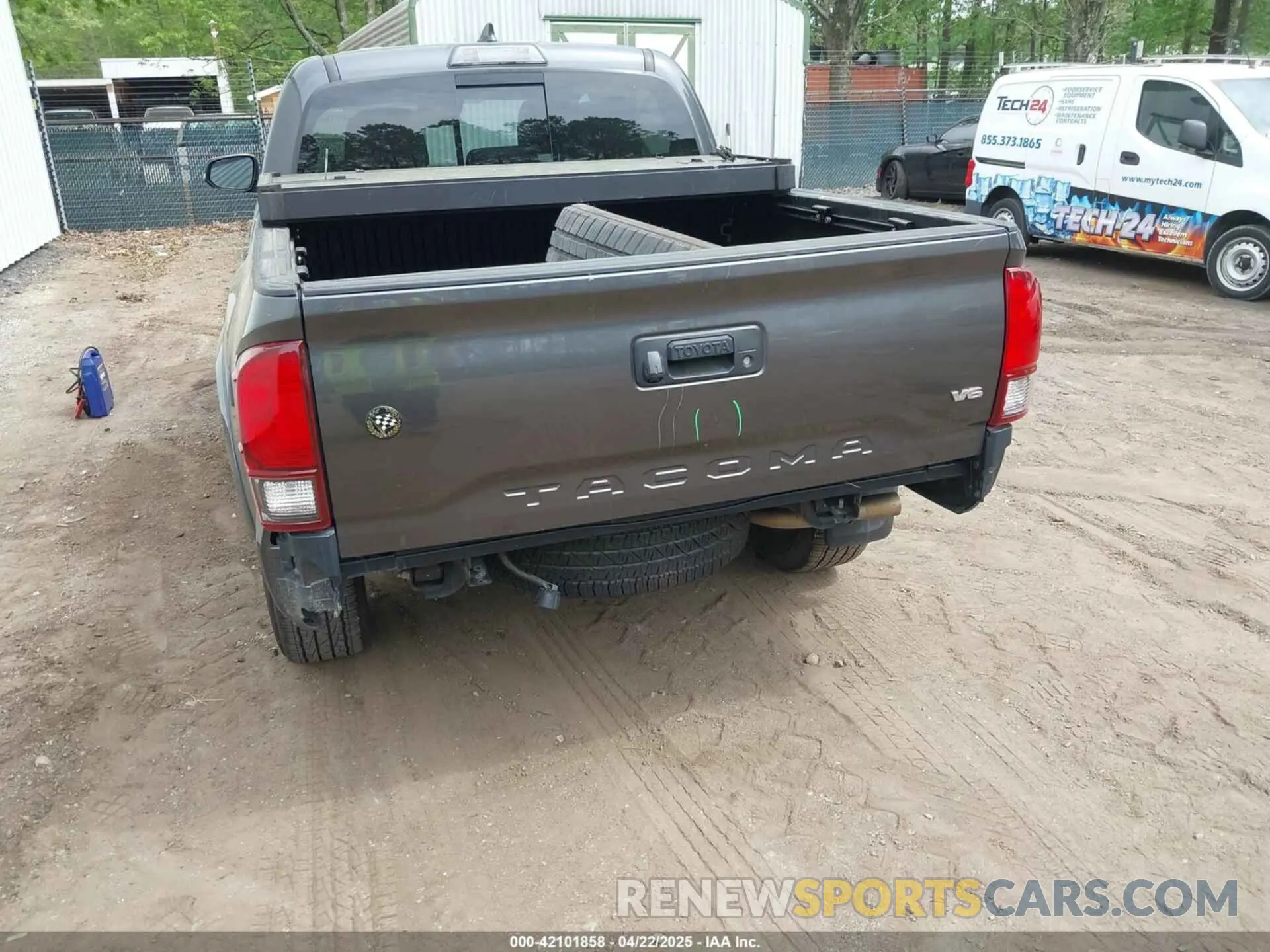 6 fotografías del automóvil dañado 3TMCZ5AN7KM198876 TOYOTA TACOMA 2019